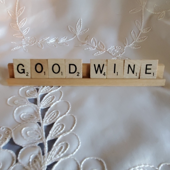 *Host Pick* "GOOD WINE" Scrabble Tile Rack - Picture 2 of 2